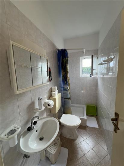 Apartment A2, for 3 persons