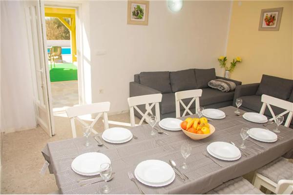 House K1, for 9 persons