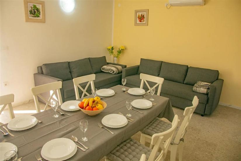 House K1, for 9 persons