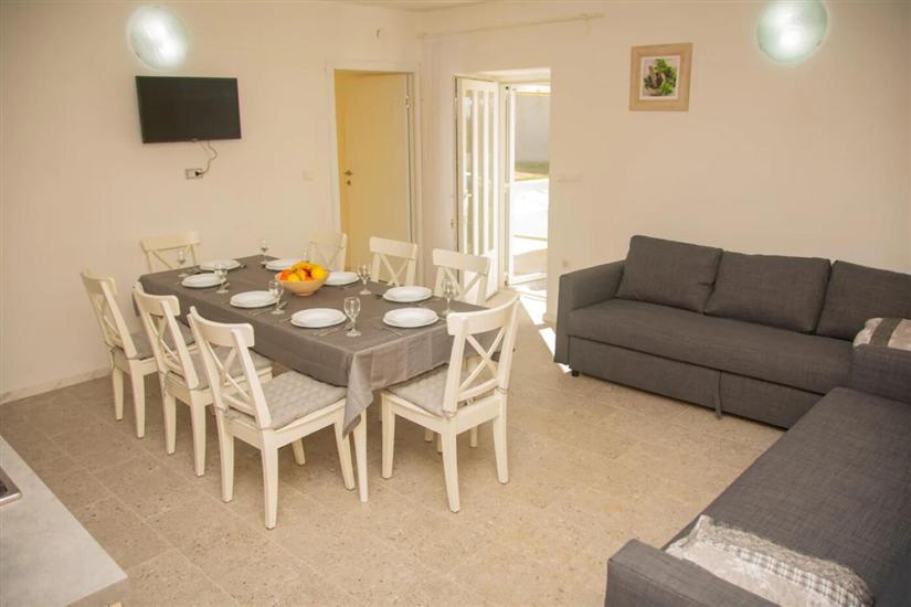 House K1, for 9 persons