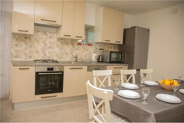 House K1, for 9 persons