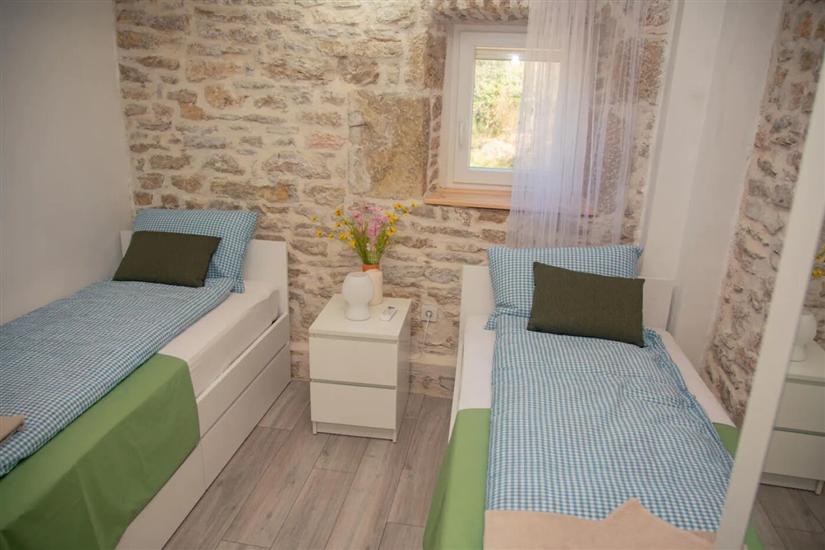 House K1, for 9 persons