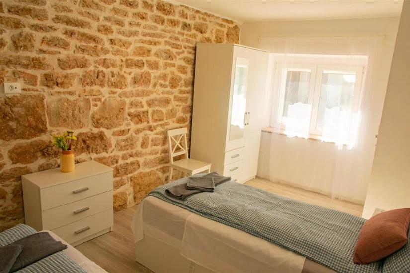 House K1, for 9 persons