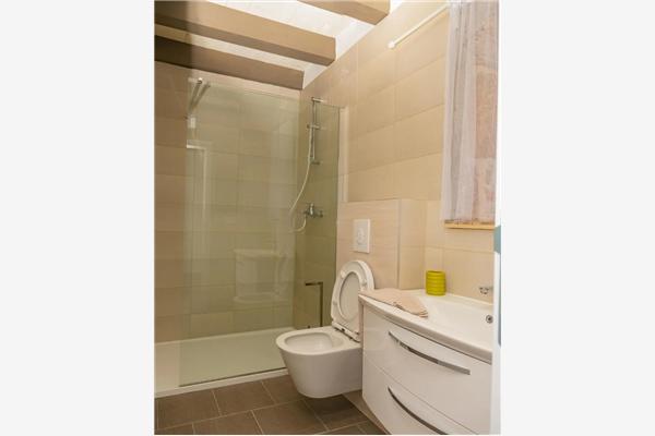 House K1, for 9 persons