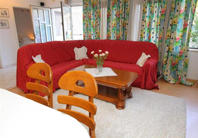 Apartment A1, for 4 persons