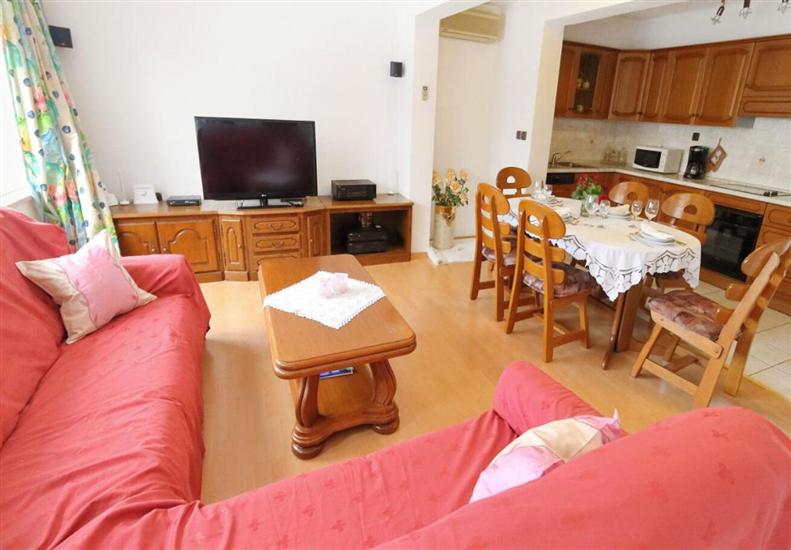 Apartment A1, for 4 persons