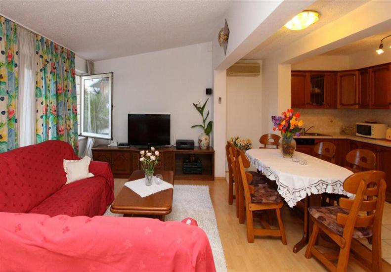 Apartment A1, for 4 persons