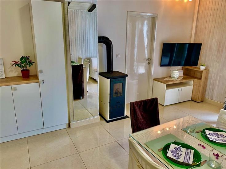 Apartment A1, for 6 persons