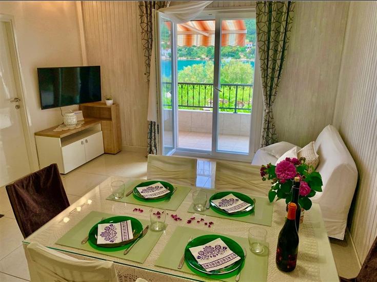 Apartment A1, for 6 persons