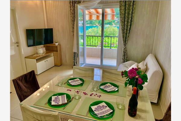 Apartment A1, for 6 persons