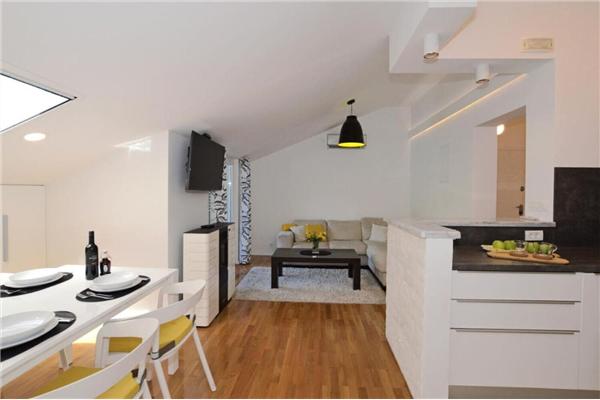 Apartment A1, for 6 persons