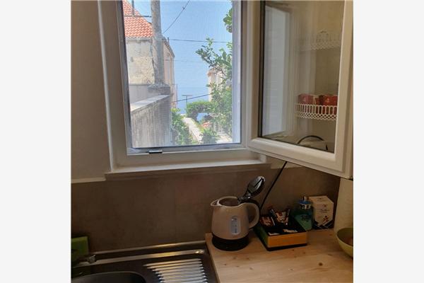 Room S1, for 2 persons