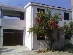 Apartment Zadar riviera,BookVjekoFrom 86 €