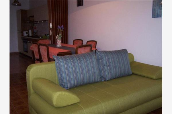 Apartman A2, na 6 osebe