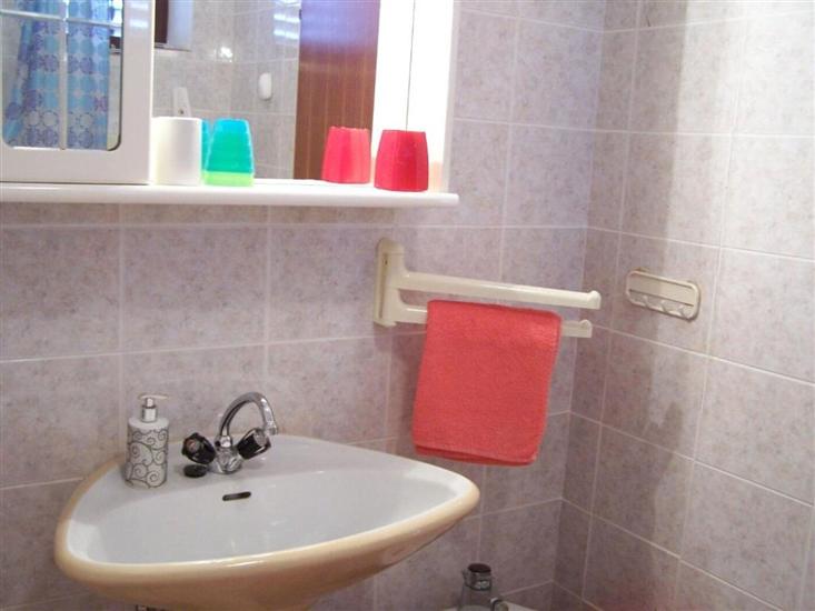 Apartman A2, na 6 osebe