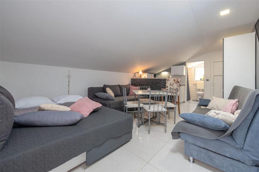 Apartment A2, for 4 persons