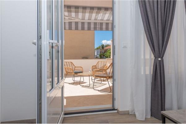 Apartment A1, for 6 persons