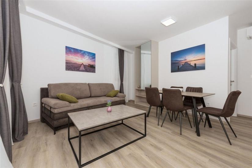 Apartment A1, for 6 persons
