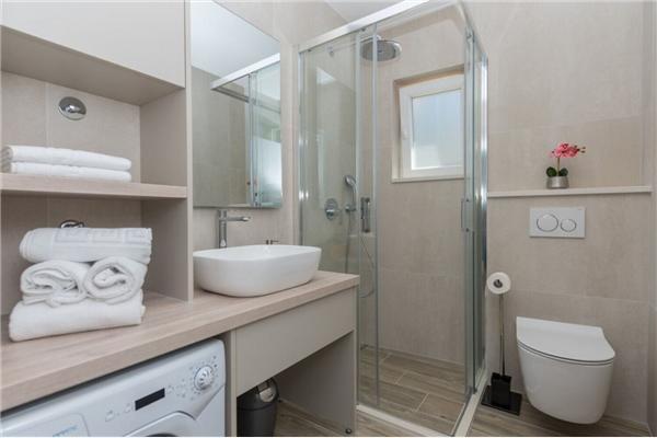 Apartment A1, for 6 persons