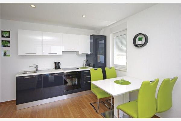 Apartment A5, for 4 persons