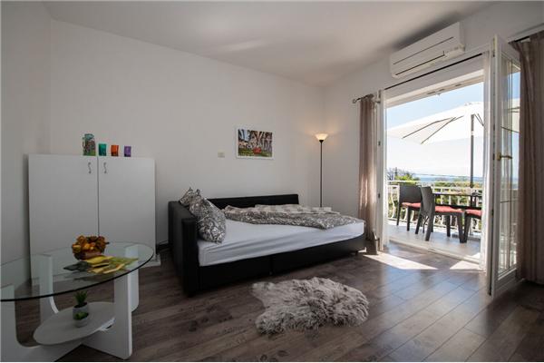 Apartment A2, for 4 persons