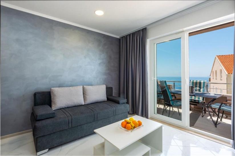 Apartment A4, for 5 persons