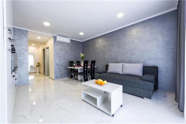 Apartment A4, for 5 persons