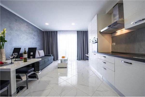 Apartment A4, for 5 persons