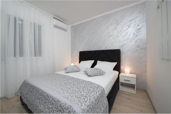 Apartment A4, for 5 persons