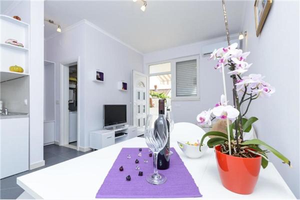 Apartment A1, for 3 persons