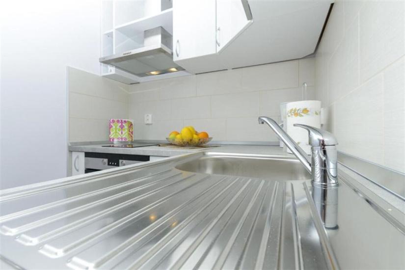 Apartment A1, for 3 persons