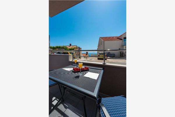 Apartment A2, for 3 persons