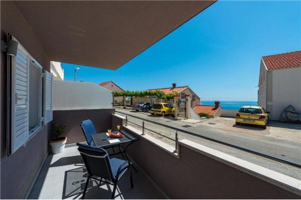 Apartment A2, for 3 persons