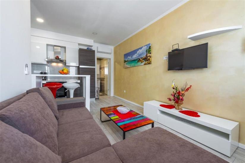 Apartment A2, for 3 persons