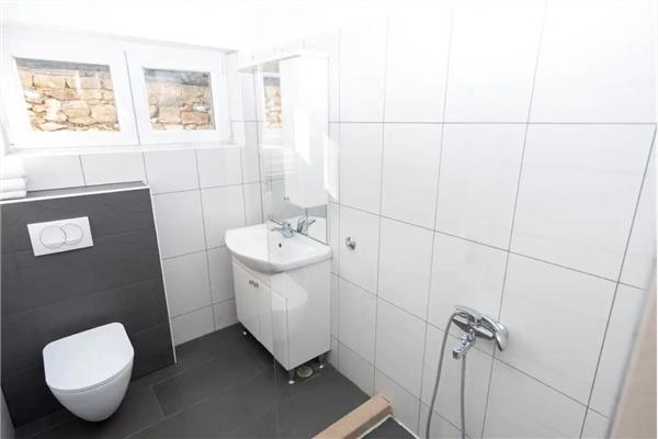 House K1, for 10 persons