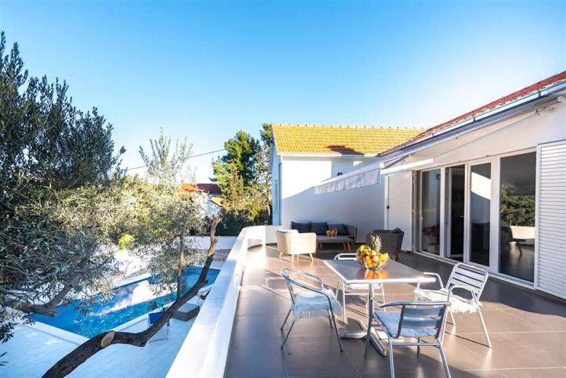 Villa Lili