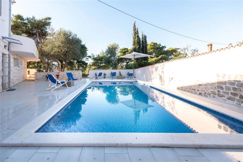 Villa Lili