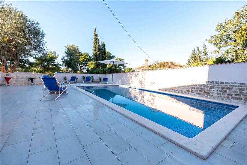 Villa Lili