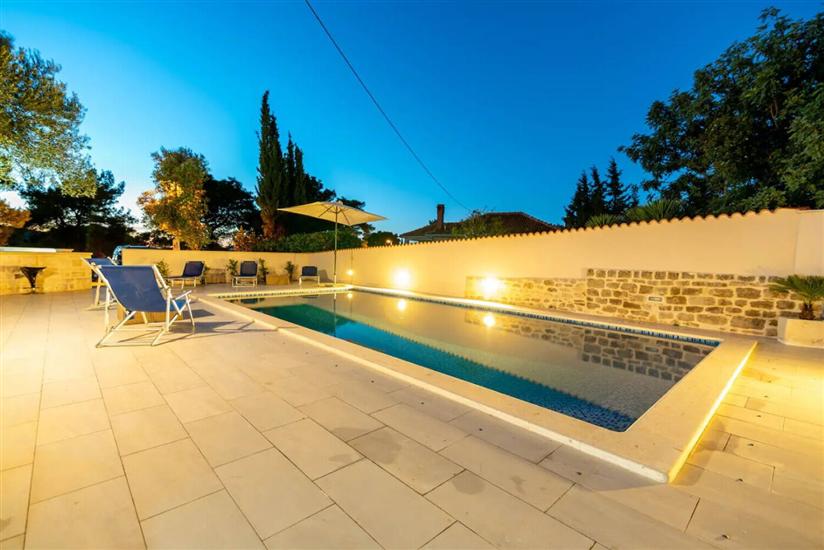 Villa Lili
