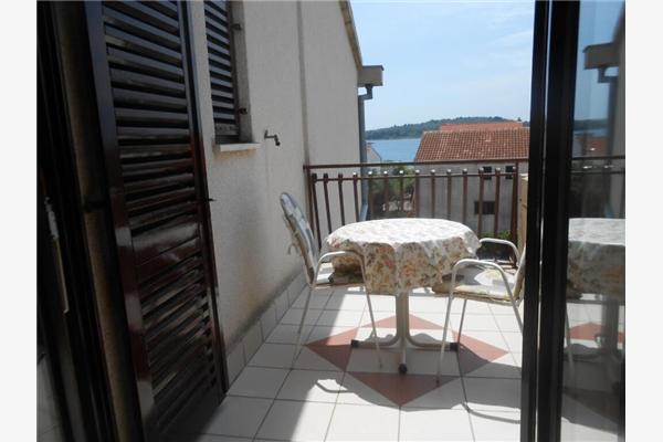 Apartment A3, for 6 persons