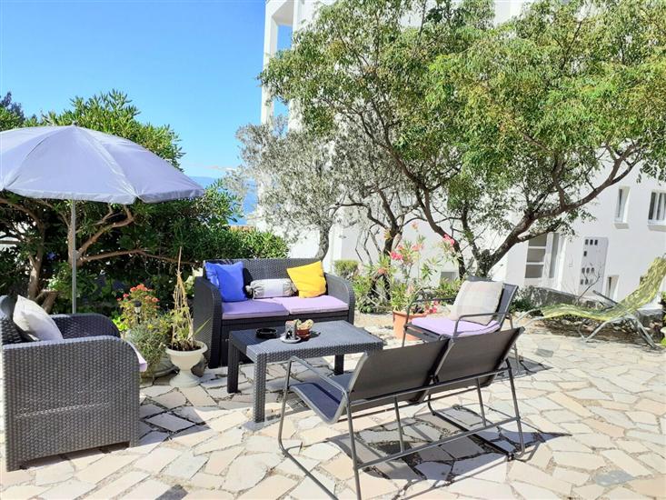 Apartment A1, for 6 persons