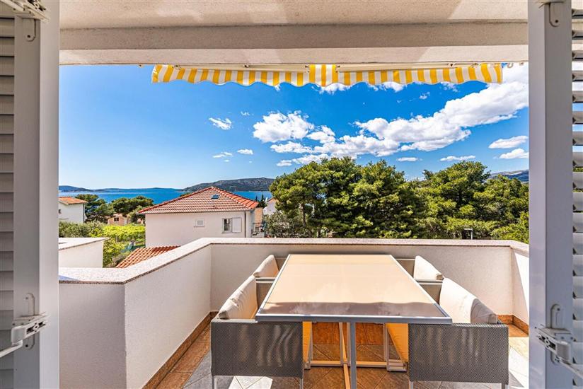 Apartment A4, for 4 persons