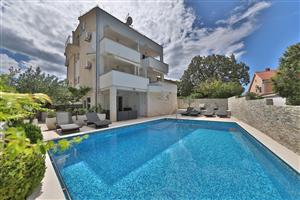 Apartment - Okrug Donji (Ciovo)