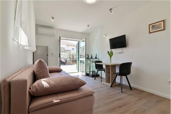 Apartment A2, for 3 persons
