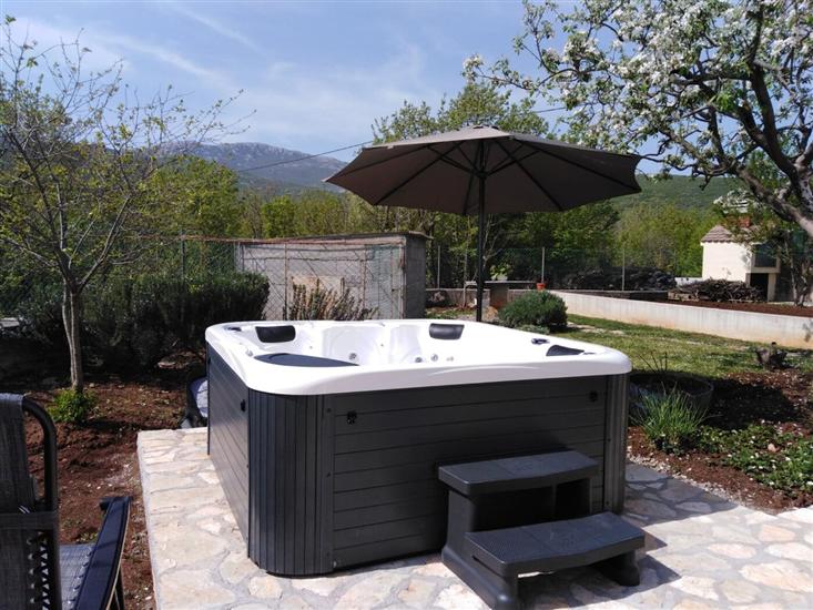 House Tamy - with jacuzzi