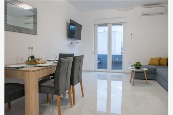 Apartment A2, for 4 persons