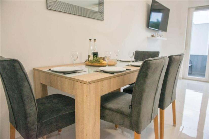 Apartment A2, for 4 persons