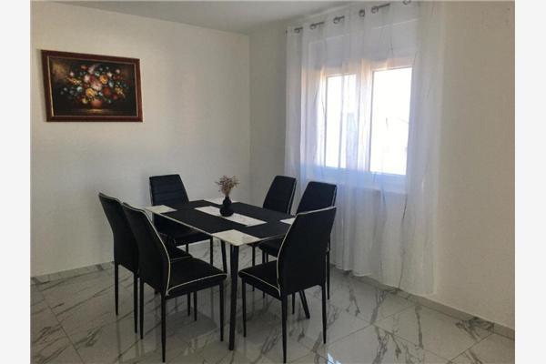 Apartment A1, for 5 persons