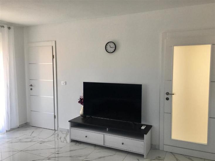 Apartment A2, for 5 persons