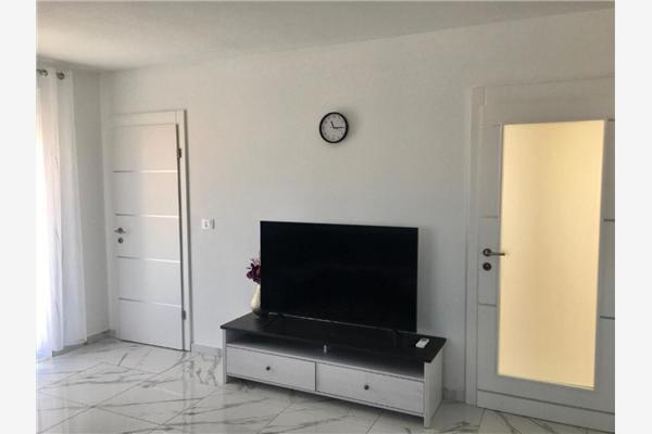 Apartment A2, for 5 persons